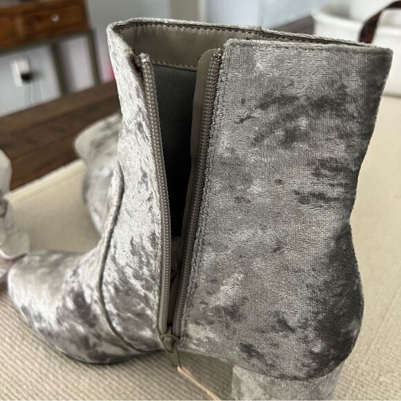 HIPPIE LAUNDRY Stylish Ankle Boots Velvety In Grey Marble Color Size 9 - Picture 7 of 9